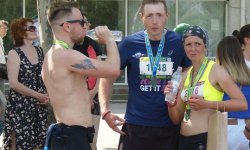 Прев'ю картинка для новини - Кривоозерська підтримала учасників традиційного «Миколаївського напівмарафону»